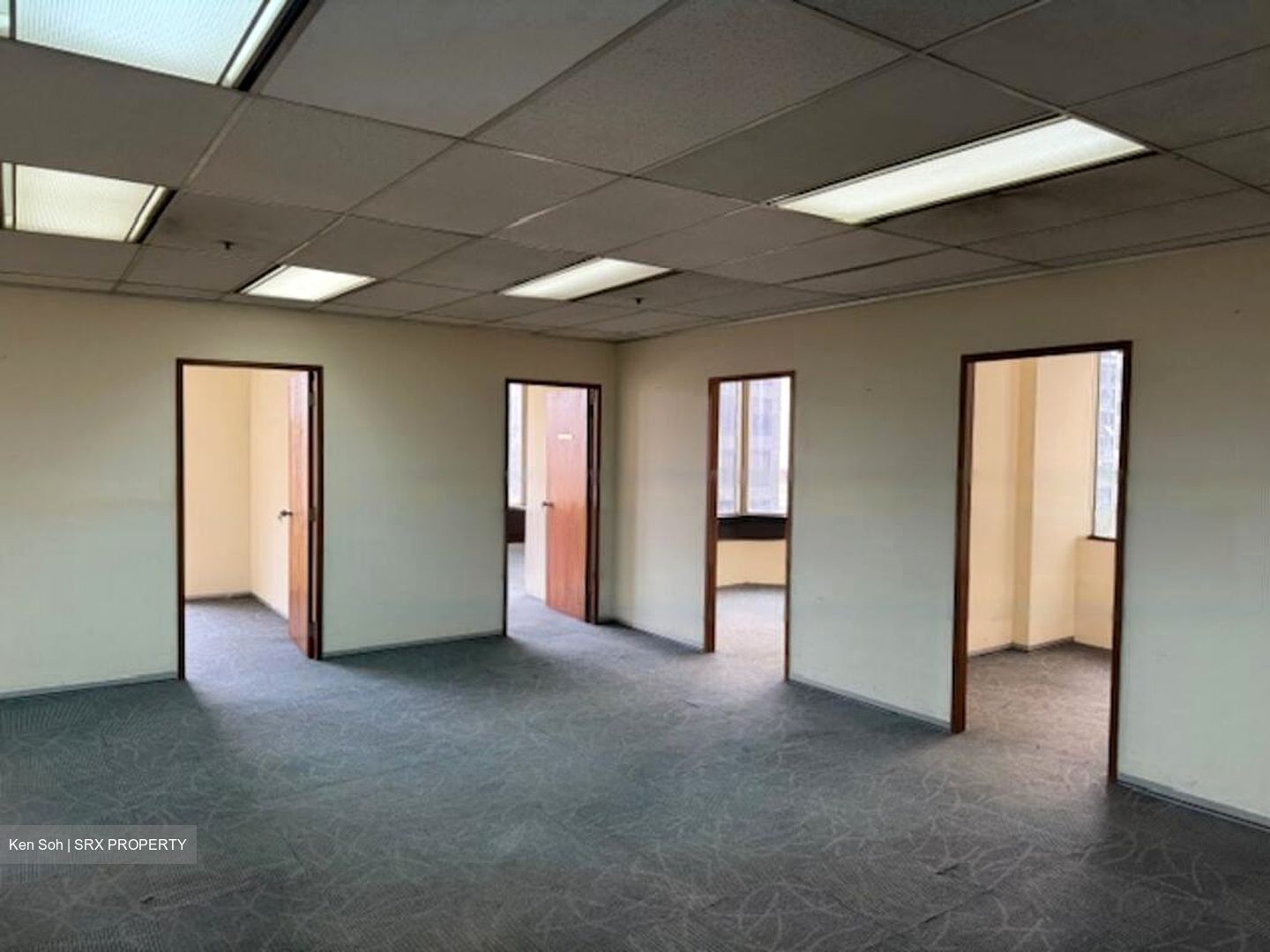 Bank Of Singapore Centre (D1), Office #502924431